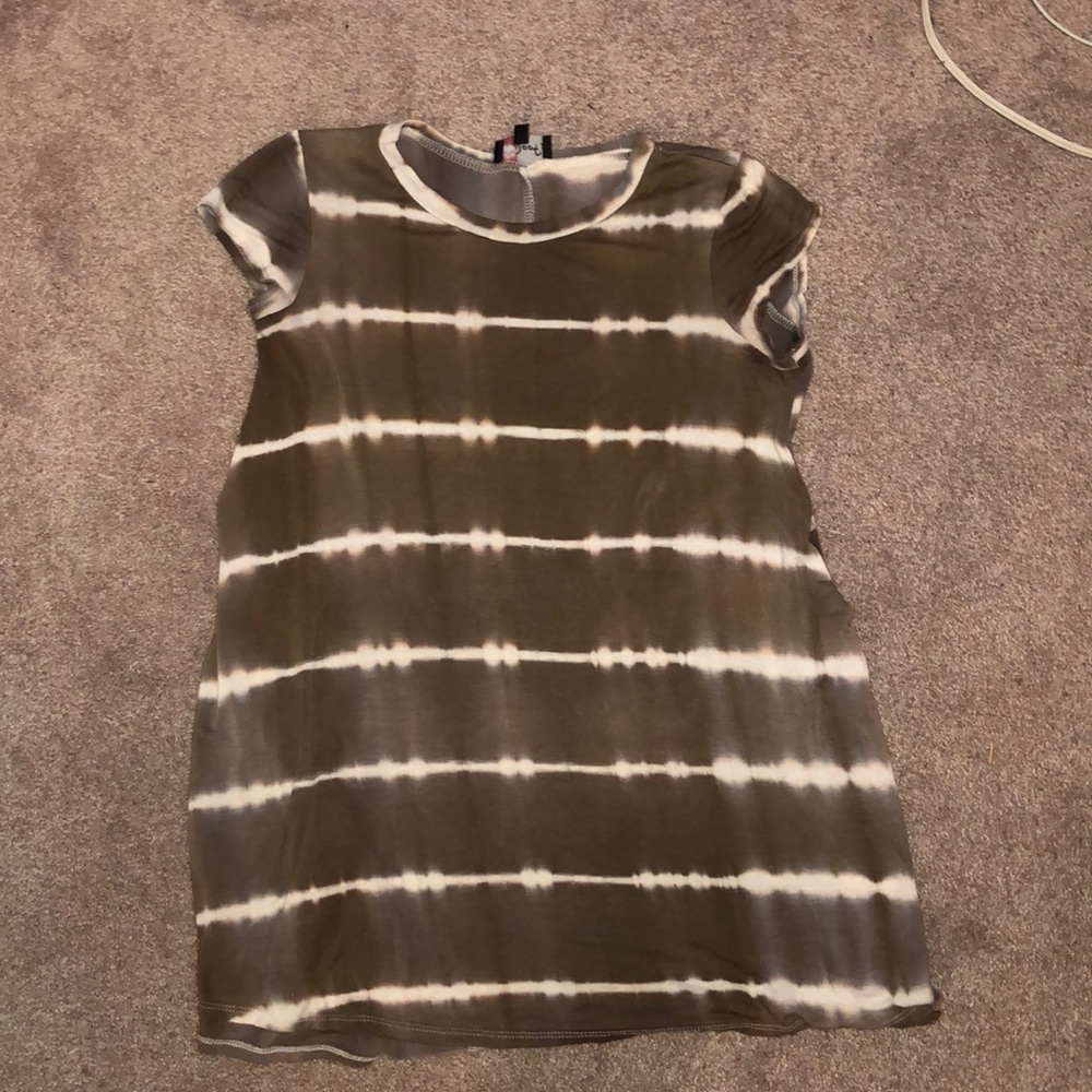 T-shirt dress